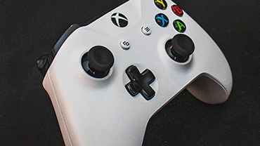 The New Pearly White Joystick Pack is a Piece of Art